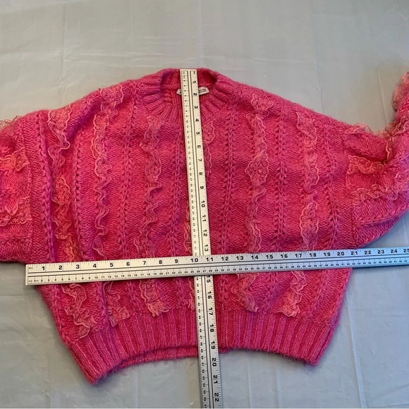 🌸 Zara Pink  Knit Sweater with Lace Accents - Women’s Size SM 🌸 - Picture 8 of 8